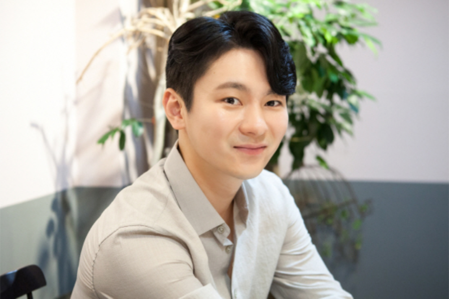 Kang Ki Doong Set to Welcome Twins, Reflecting Life and Art — story image