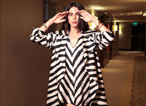 Kirti Kulhari Victimized by Cyber Fraud: Actress Loses Over Rs 2.43 Lakhs — story image